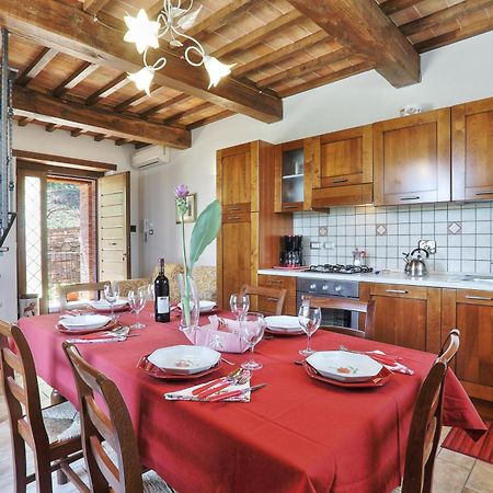 Agriturismo Tenuta Capitolini Collelungo  Ruang foto
