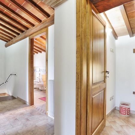 Agriturismo Tenuta Capitolini Collelungo  Ruang foto