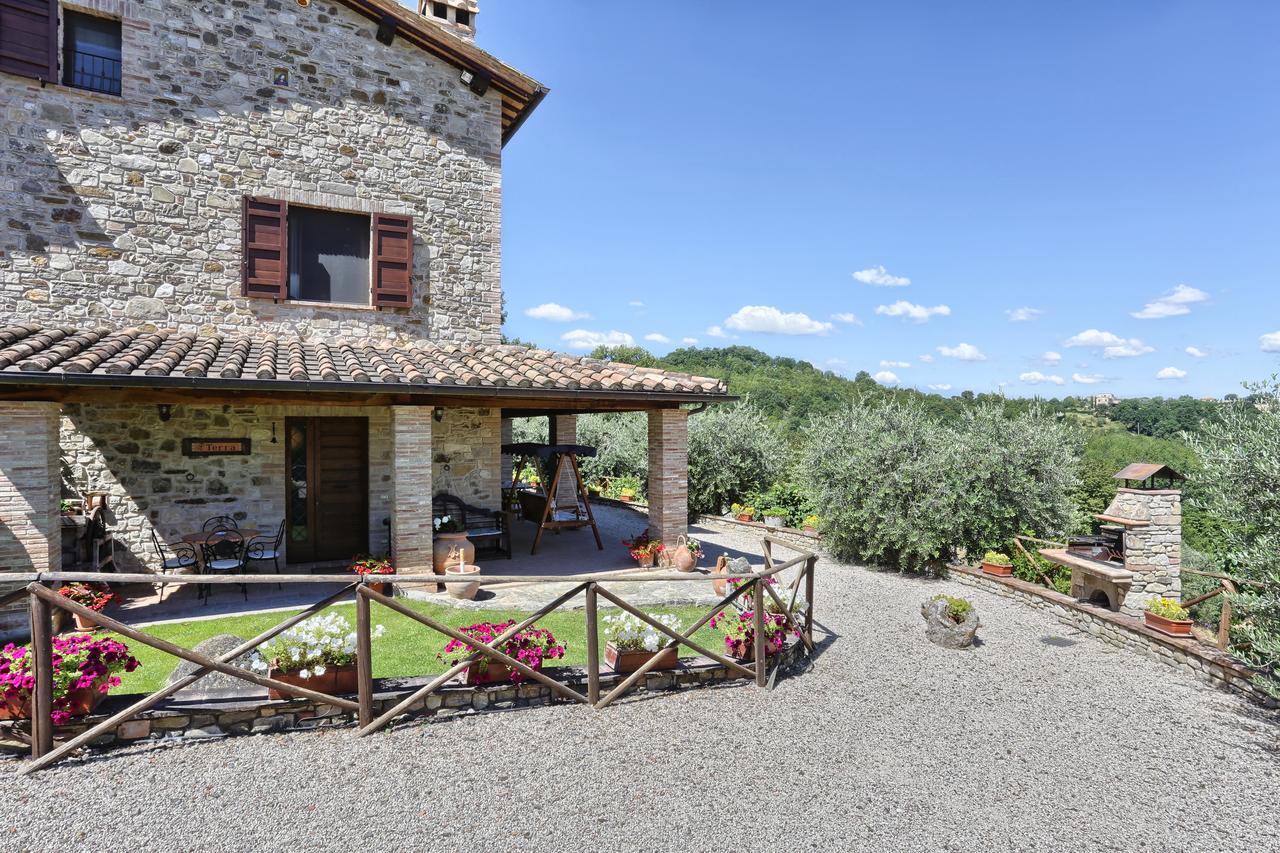 Agriturismo Tenuta Capitolini Collelungo  Ruang foto